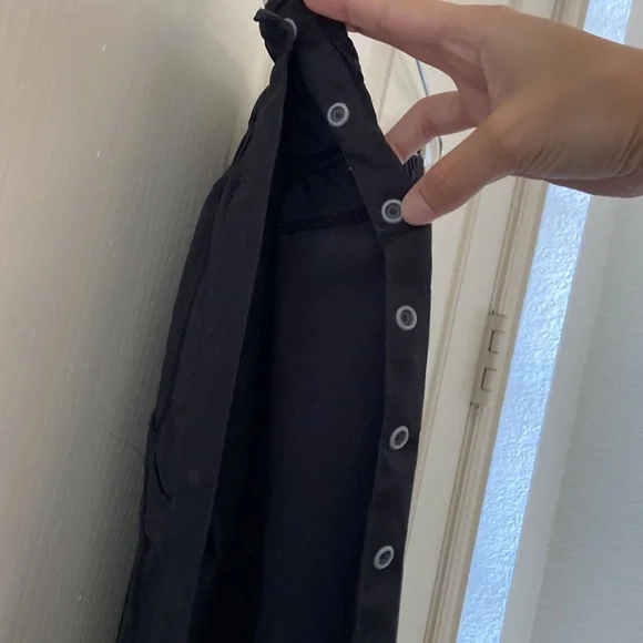 Lululemon Dance Studio Capri Joggers - Picture 7 of 8